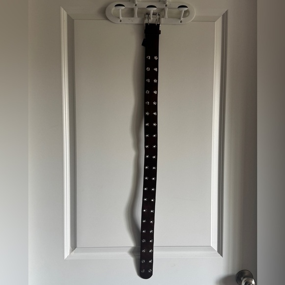 Zara LEATHER HEARTS AND FLOWERS BELT‎ Dark Brown Belt with Silver Details main image 11